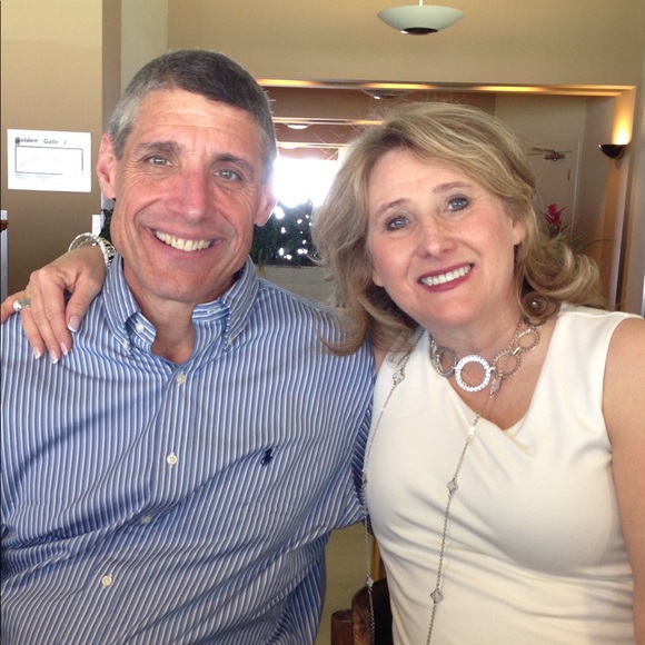 Meet your Posher, Mary Beth - Picture 3 of 4